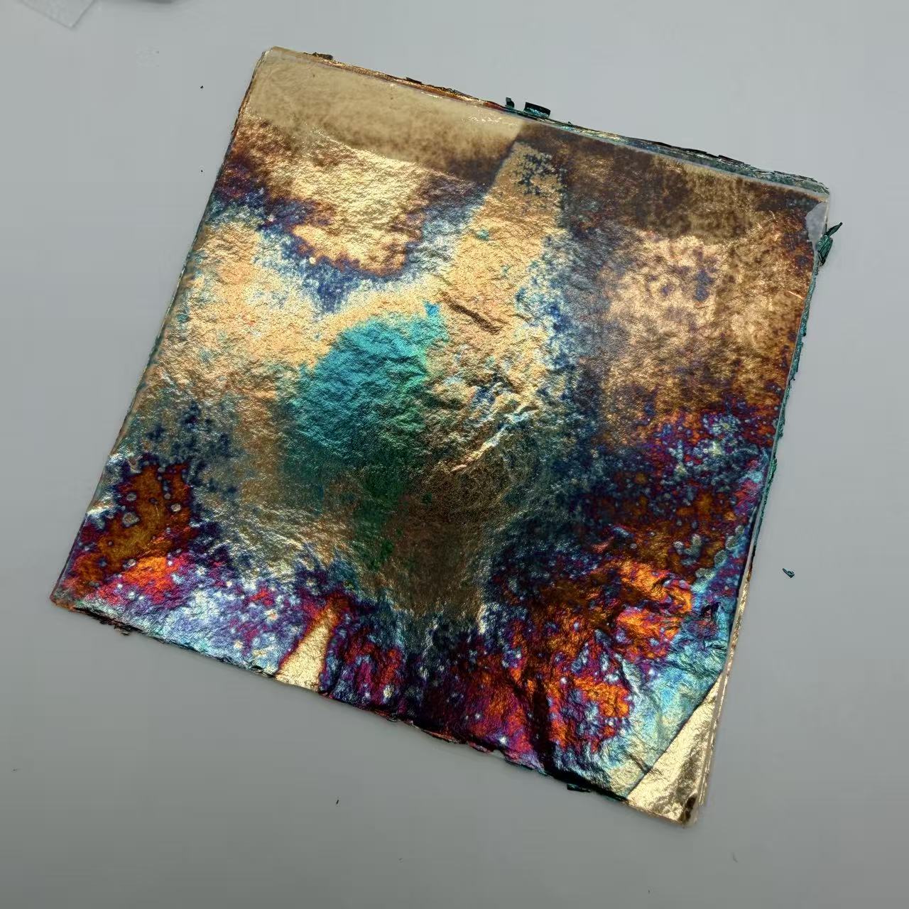 Ink Blotter Paper - Листы имитации золотой фольги случайных цветов,
